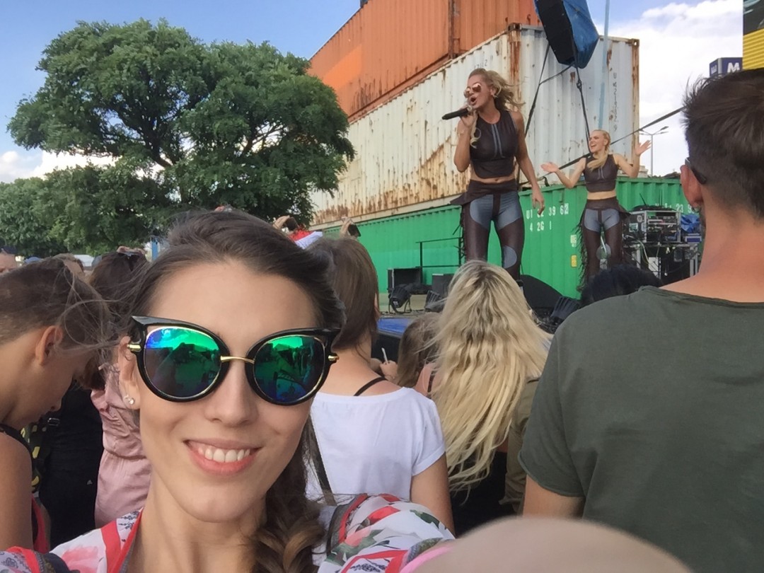 Selfie - Dara na stage