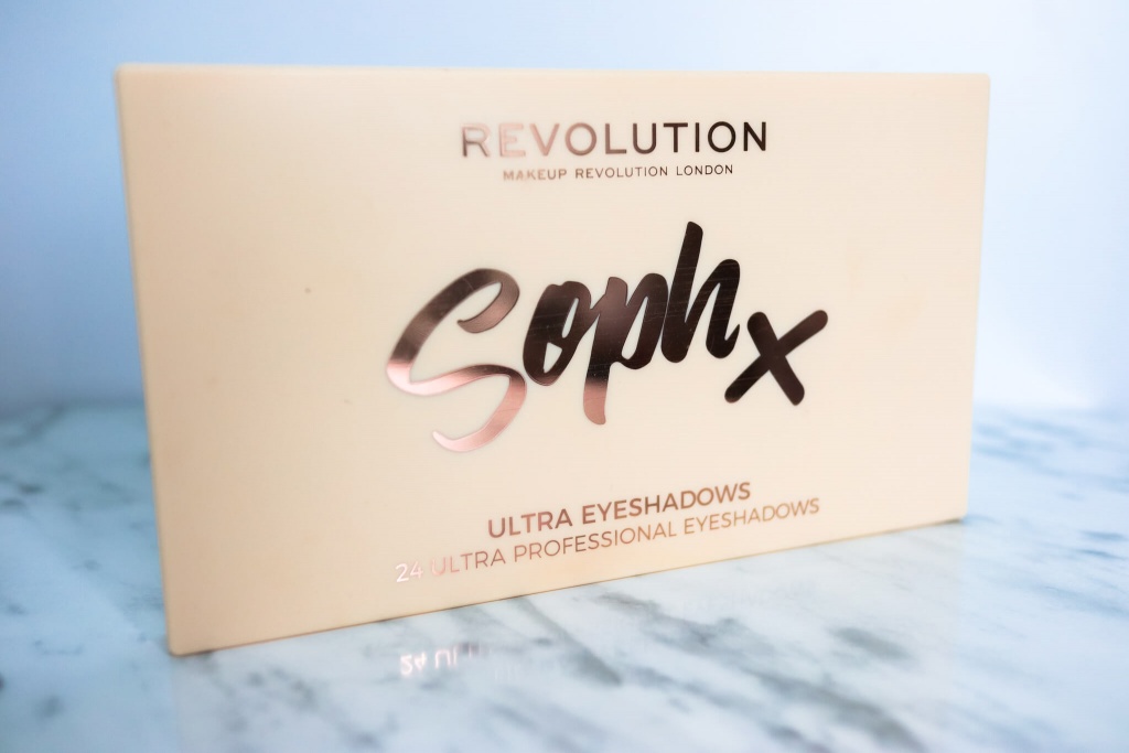 Soph X obal palety tieňov - Makeup Revolution