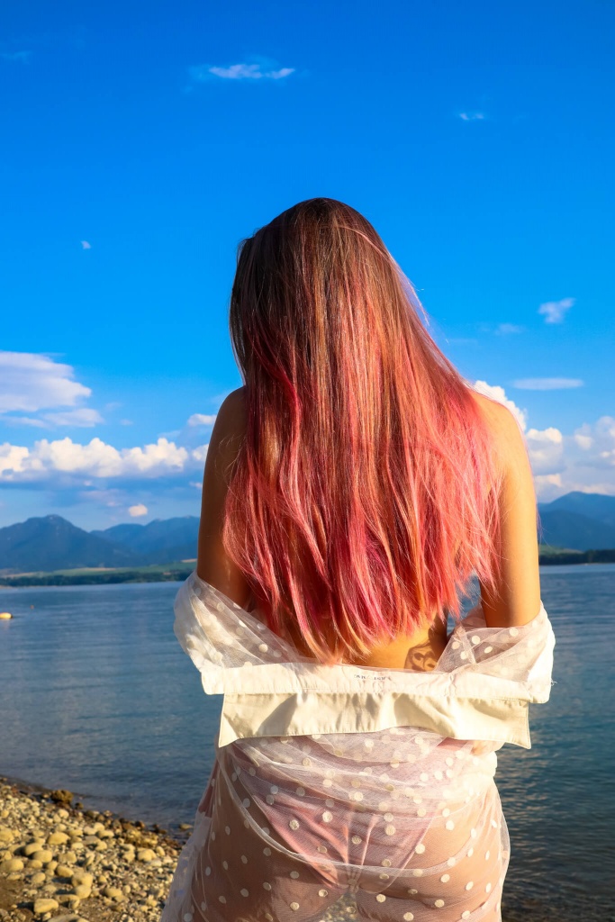 Hot Pink - Colorista Washout na dlhých vlasoch 